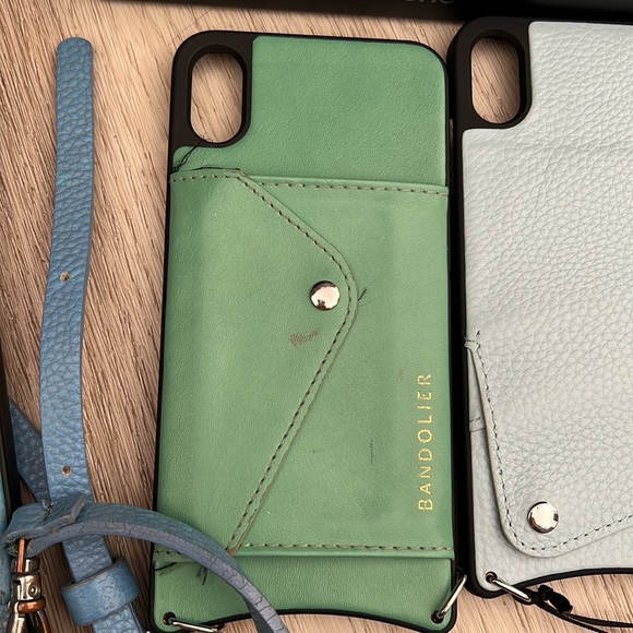 Used bandolier iPhone old cases - sold individually - Picture 3 of 6